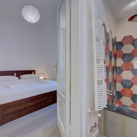 Apartment Nuovo Bilocale Con Giardino Vicino Mm Dateo Milan